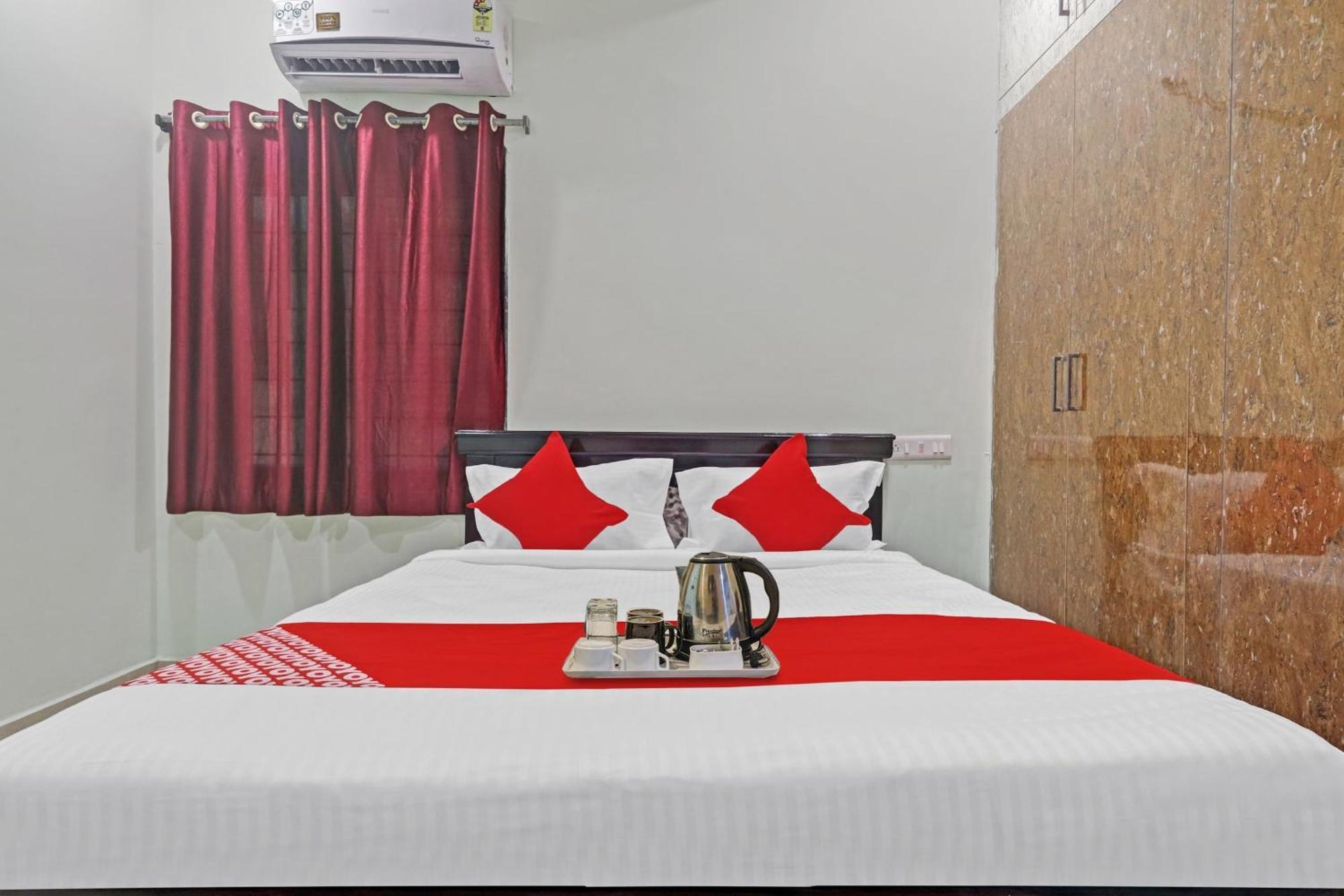 Hotel O Hanuma Residency Sururnagar Exterior foto
